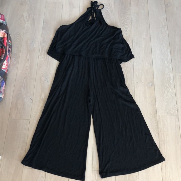 New York & Company Black Strappy Jumpsuit - Picture 2 of 7